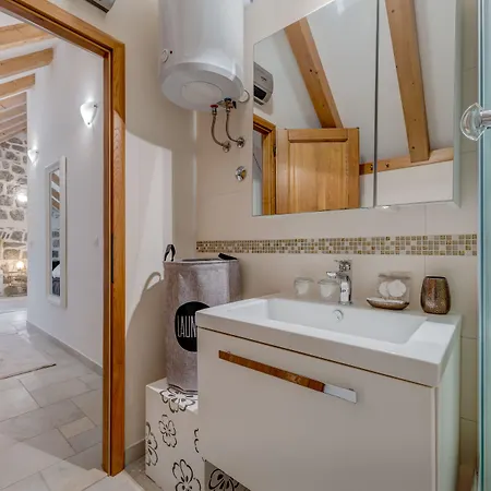 Casa Aurum - Vibes Appartement Split