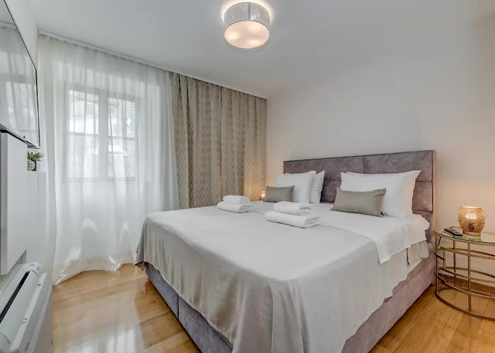 Casa Aurum - Vibes Apartman *