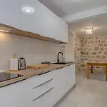 Casa Aurum - Vibes Apartman Split
