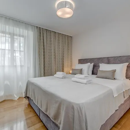 Casa Aurum - Vibes Apartament *