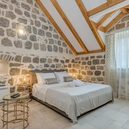 Casa Aurum - Vibes Apartman