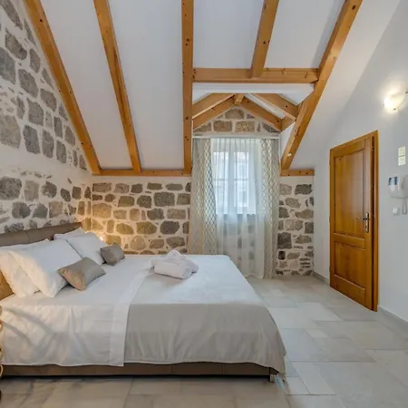 Casa Aurum - Vibes Apartman *